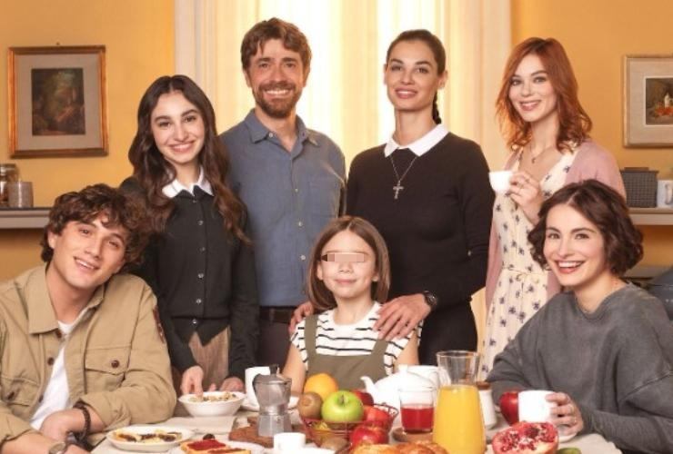 Cast Che Dio ci Aiuti 8