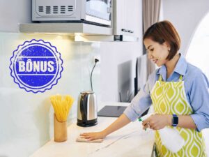 casalinga che pulisce cucina e grafica bonus